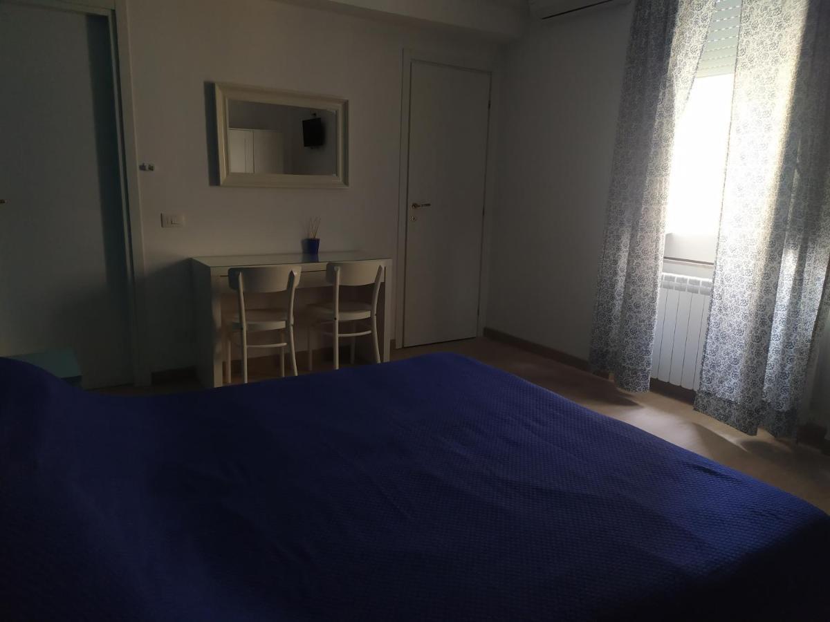 Barnet House Lamezia Apartment Lamezia Terme Bagian luar foto