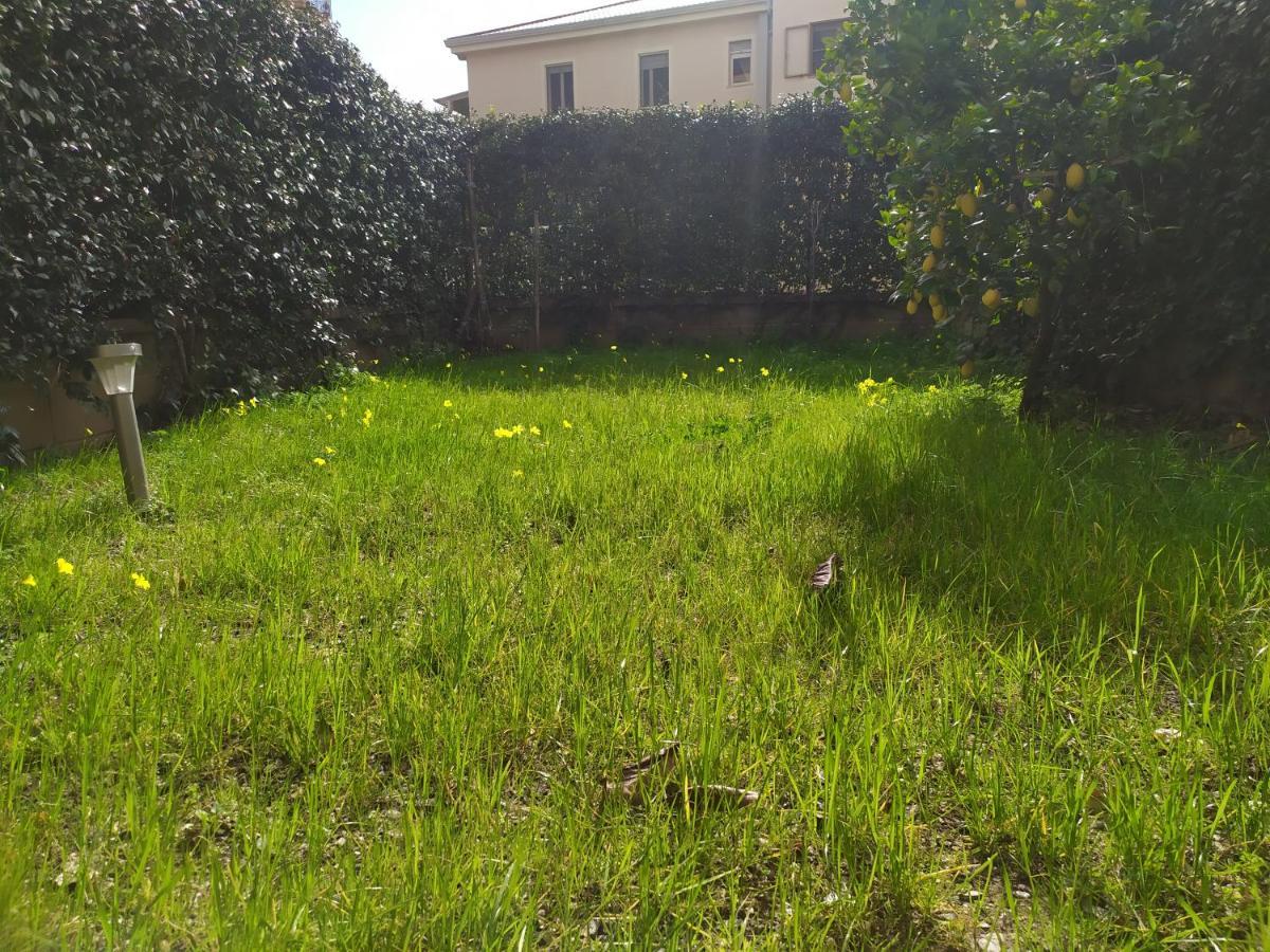 Barnet House Lamezia Apartment Lamezia Terme Bagian luar foto
